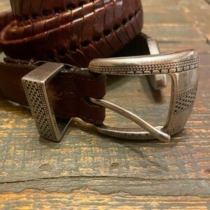 Vintage woven genuine leather belt adjustable 44” long brown gently used silver